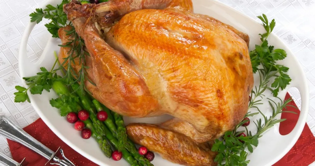 Roast-Turkey-Garnished-fresh from poultry farm rich in protein for weight loss