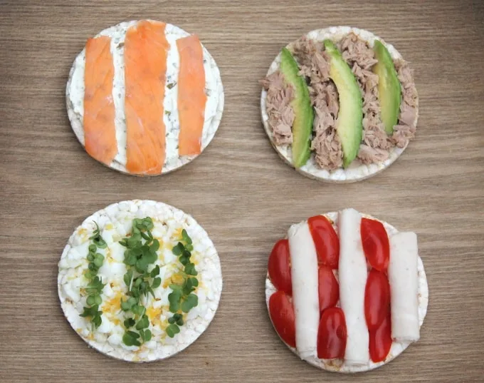 rice cakes with toppings snack